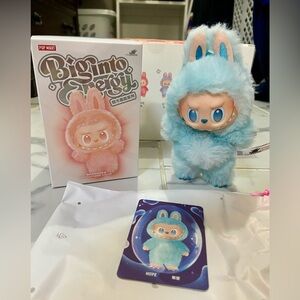*SOLD* Pop Mart Authentic Labubu The Monsters Big Into Energy - Hope NWT
